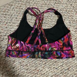 Lululemon Energy Bra *Medium Support, B–D Cups
Hyper Flow Pink Multi- Size 8